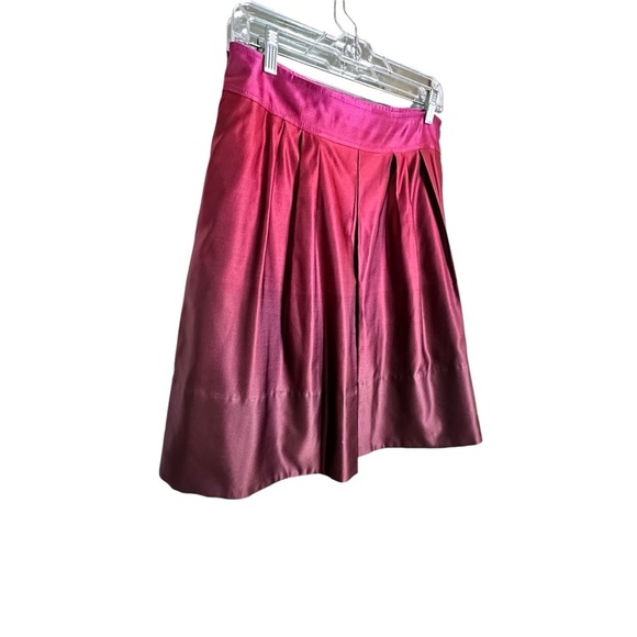 5 for $40 SALE! 
Ann Taylor Pink to Dark Red Satin Ombré Bubble Skirt 8 POCKETS - Picture 4 of 10